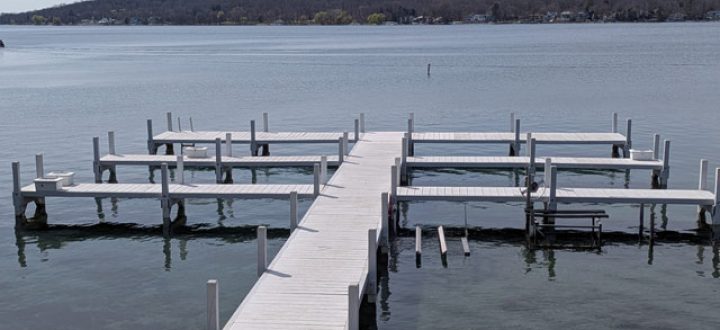 Fishing pier at Eleven Gables INN